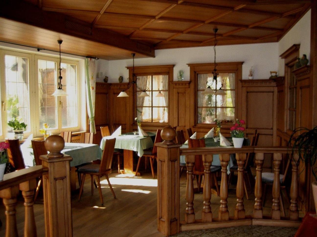 Hotel Krone Stuehlingen - Das Tor Zum Suedschwarzwald Ngoại thất bức ảnh
