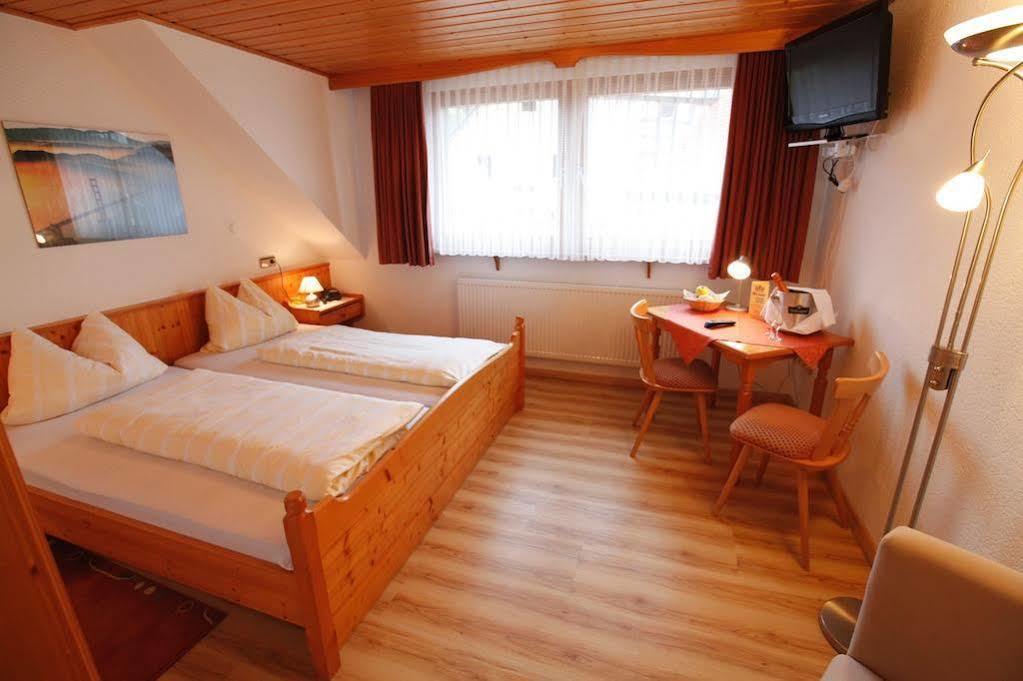 Hotel Krone Stuehlingen - Das Tor Zum Suedschwarzwald Ngoại thất bức ảnh